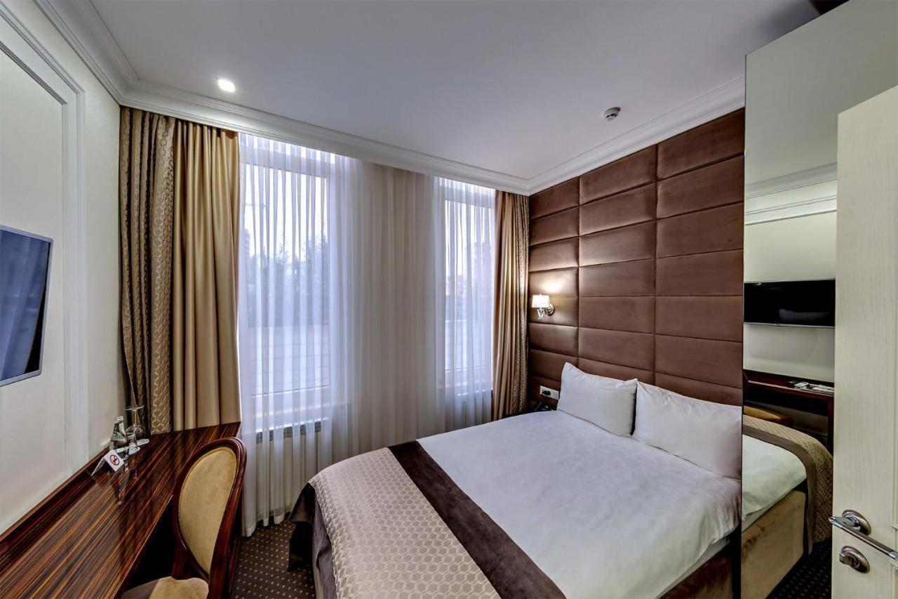 London Boutique Hotel Chisinau Luaran gambar