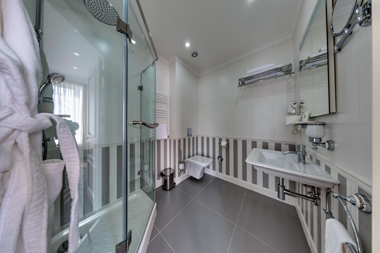 London Boutique Hotel Chisinau Luaran gambar